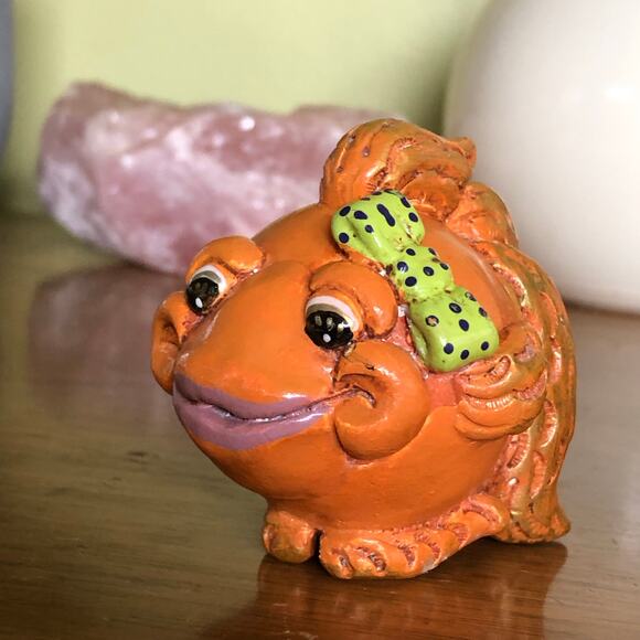 VTG Vicki Thomas Gourd Fish Set 2 Signed 1999 Figurine Quirky Whimsical Folk Art - Picture 7 of 14